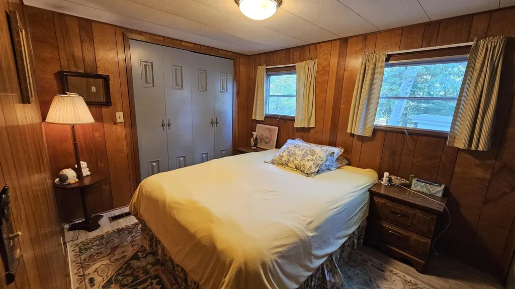 2080 Vt Route 30 Jamaica VT 05343