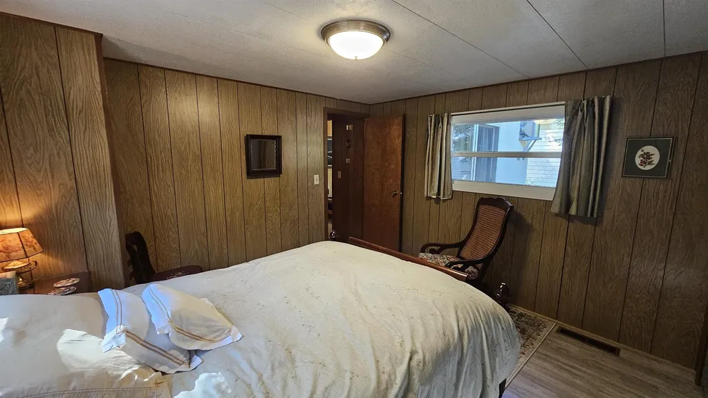 2080 Vt Route 30 Jamaica VT 05343