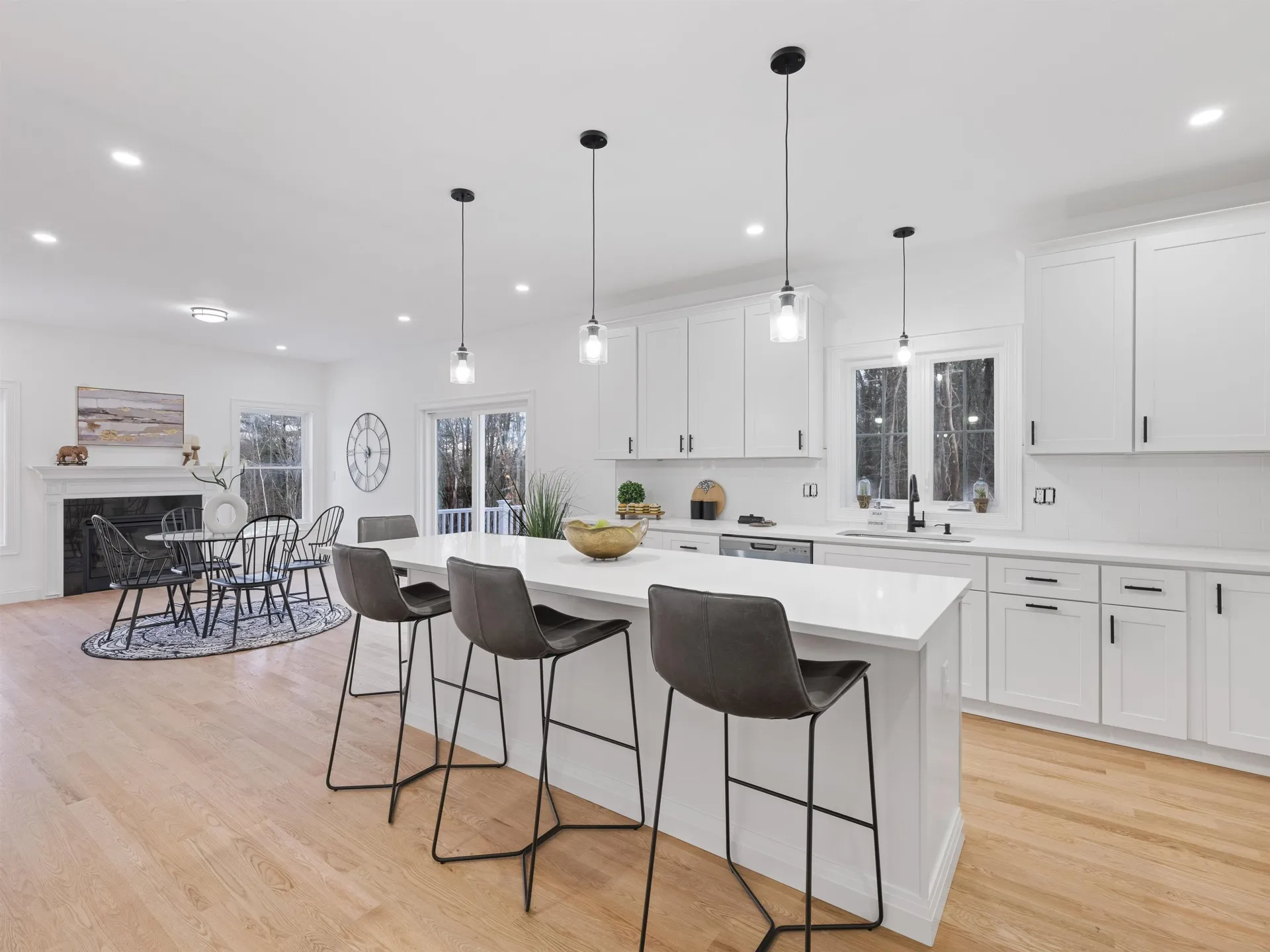 18 Horizon Way Plaistow NH 03865