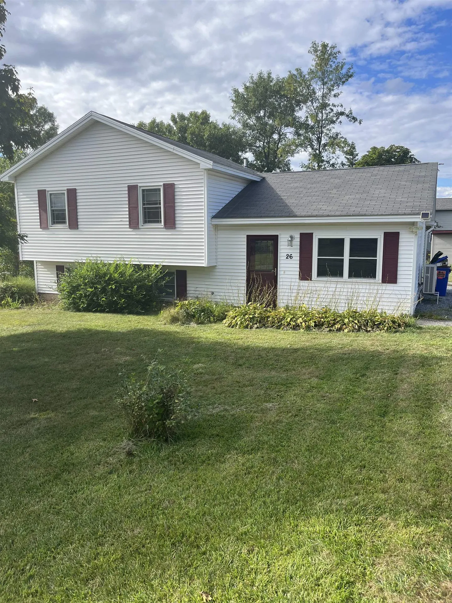26 Thomas Circle Vergennes VT 05491