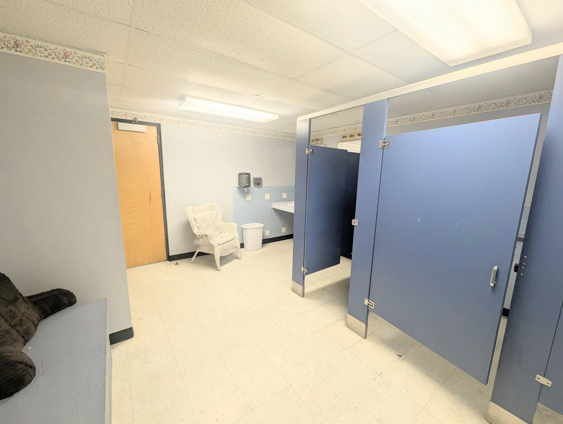 2388 Portland Street St. Johnsbury VT 05819