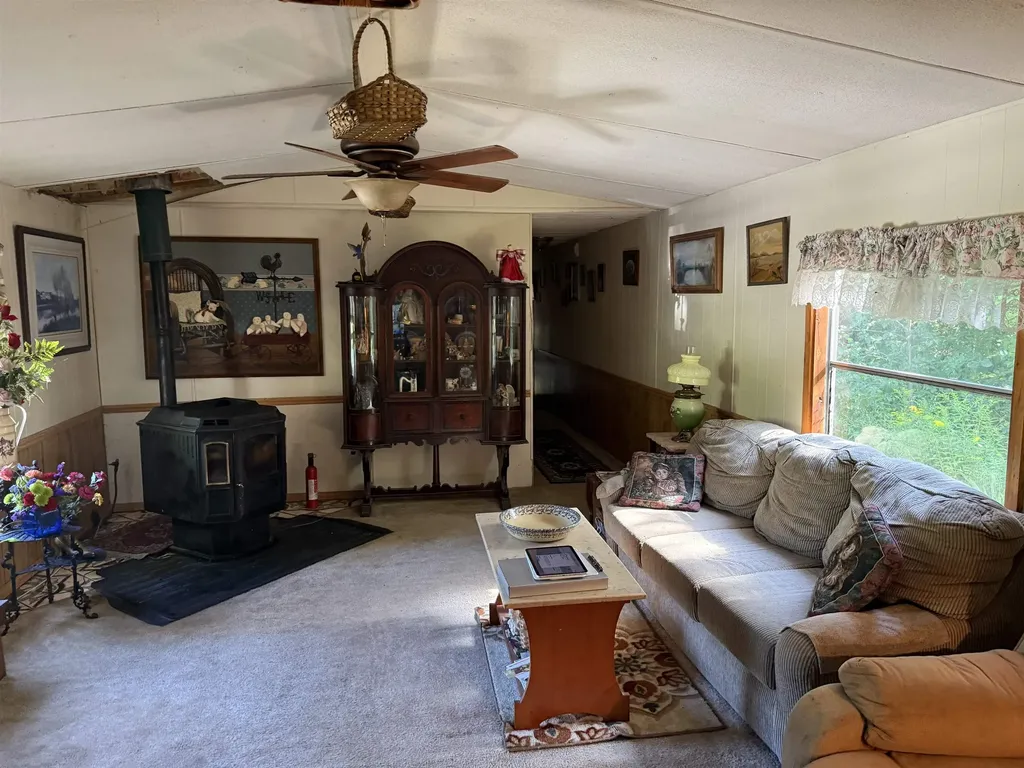 484 Therriault Hill Williamstown VT 05679-9680