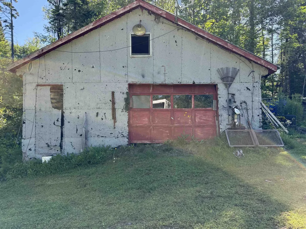 484 Therriault Hill Williamstown VT 05679-9680