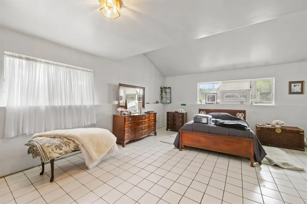 14 Wareing Road Belmont NH 03220