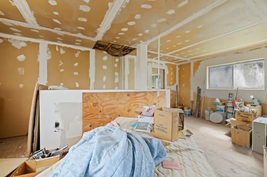 14 Wareing Road Belmont NH 03220