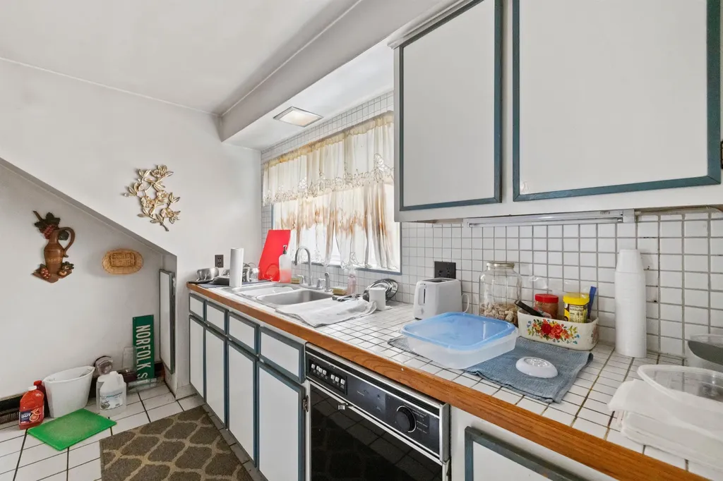 14 Wareing Road Belmont NH 03220