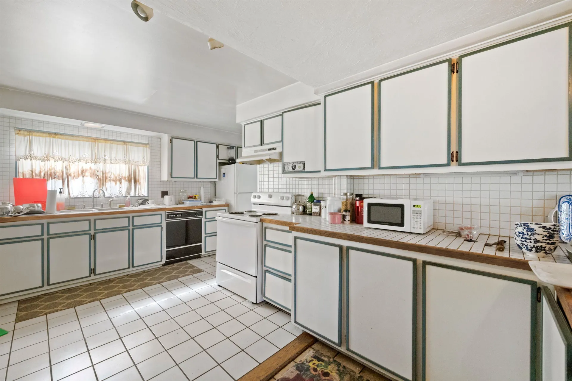 14 Wareing Road Belmont NH 03220