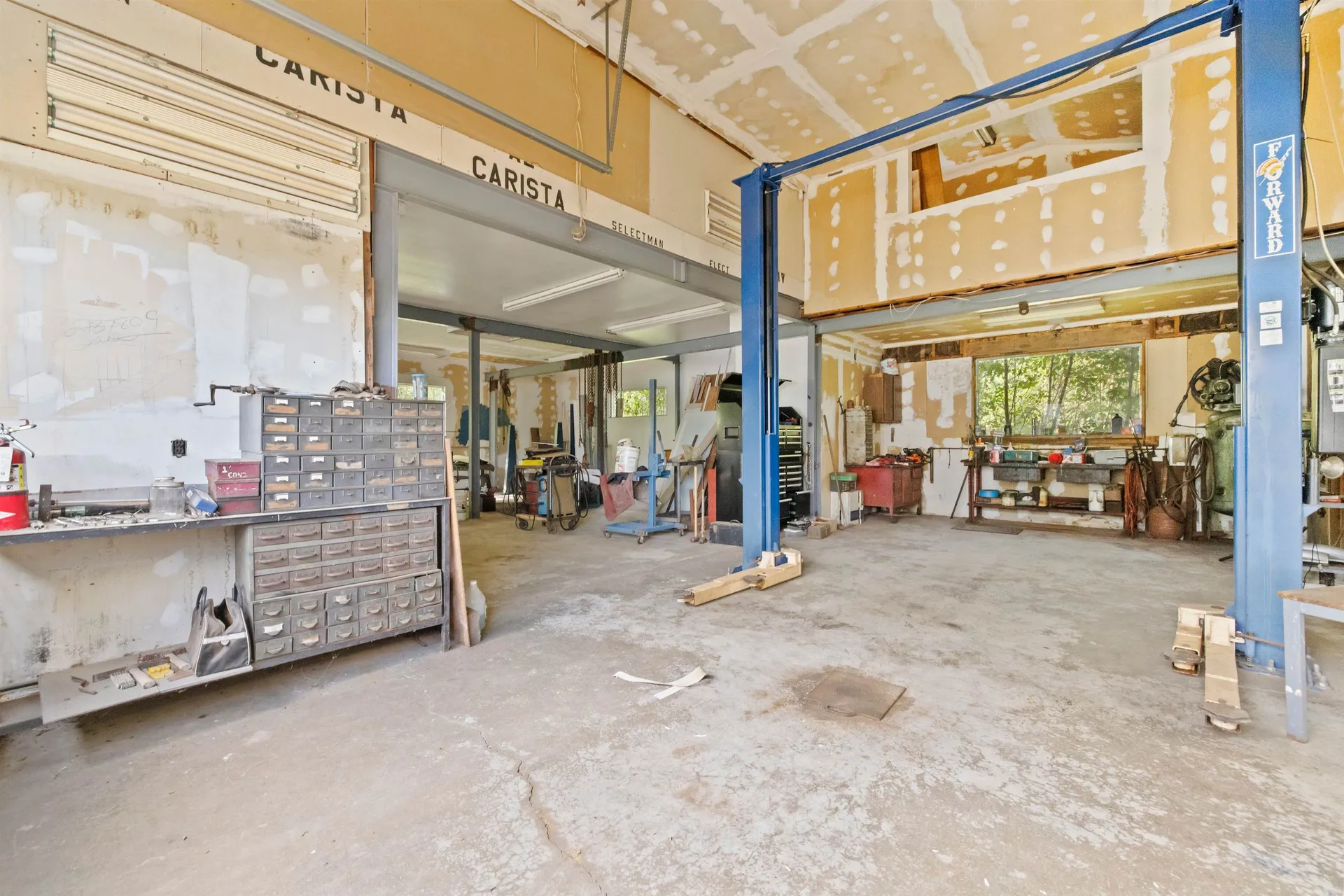 14 Wareing Road Belmont NH 03220