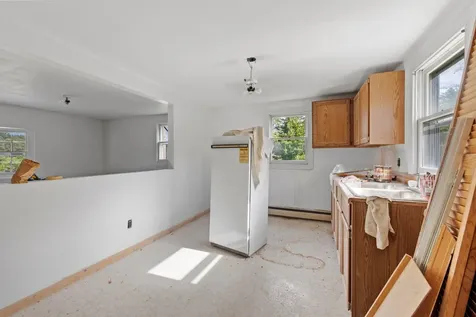 14 Wareing Road Belmont NH 03220