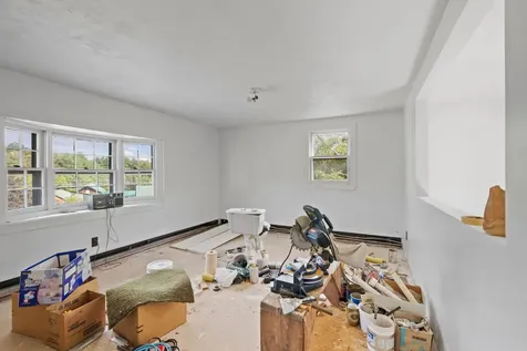 14 Wareing Road Belmont NH 03220