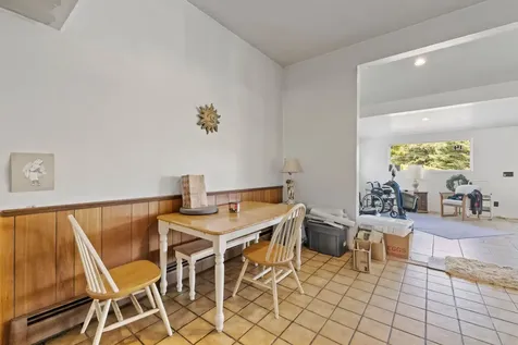 14 Wareing Road Belmont NH 03220