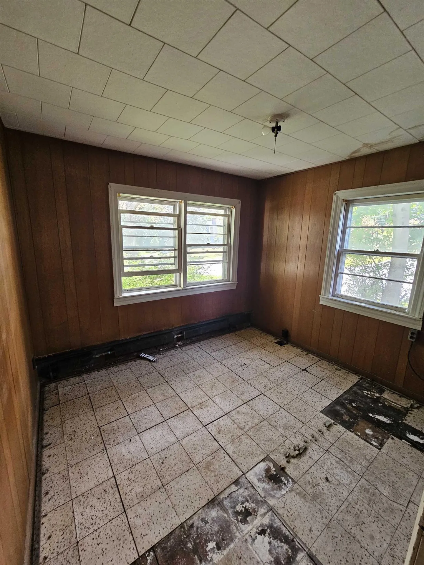 25 North Row Road Sterling MA 01564