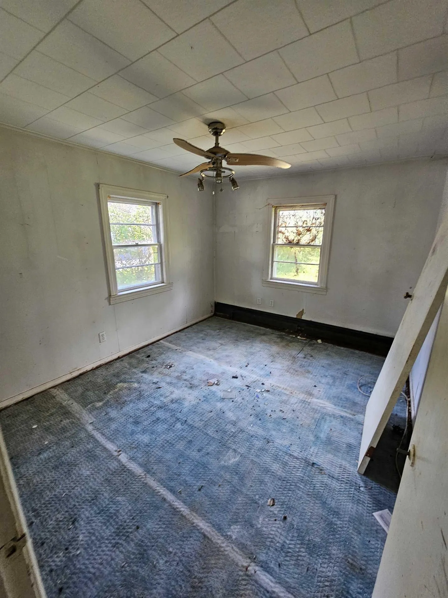 25 North Row Road Sterling MA 01564