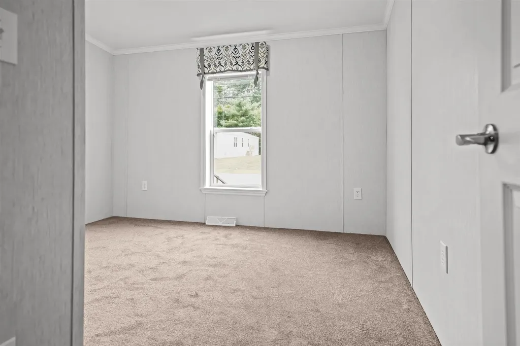 20 Beech Hill Road Exeter NH 03833