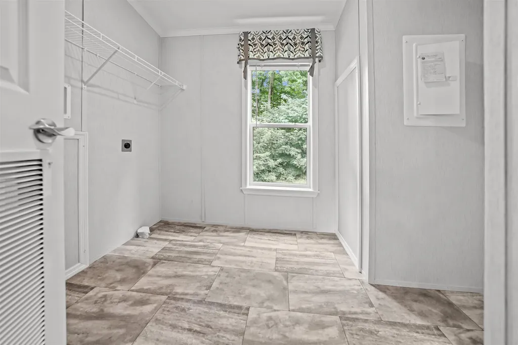 20 Beech Hill Road Exeter NH 03833