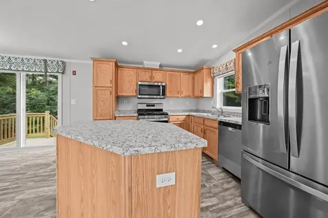 20 Beech Hill Road Exeter NH 03833