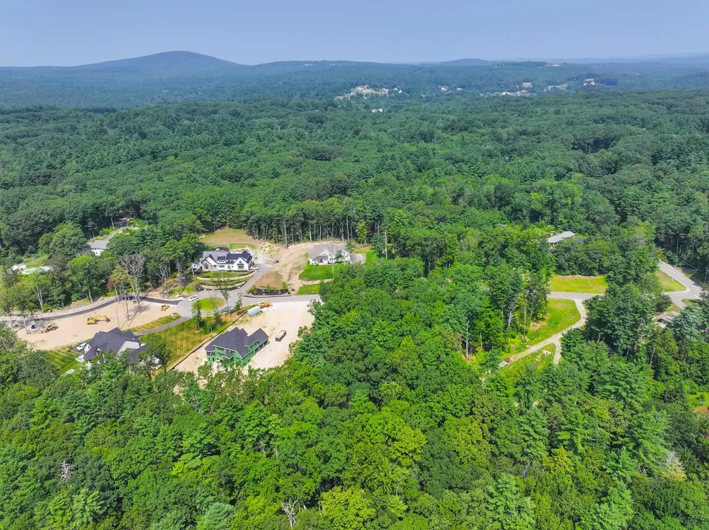 44-9 Olympus Way Bedford NH 03110