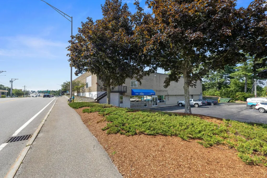 175 Amherst Street Nashua NH 03060