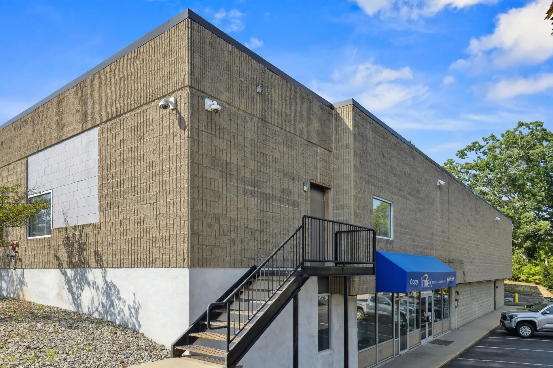 175 Amherst Street Nashua NH 03060