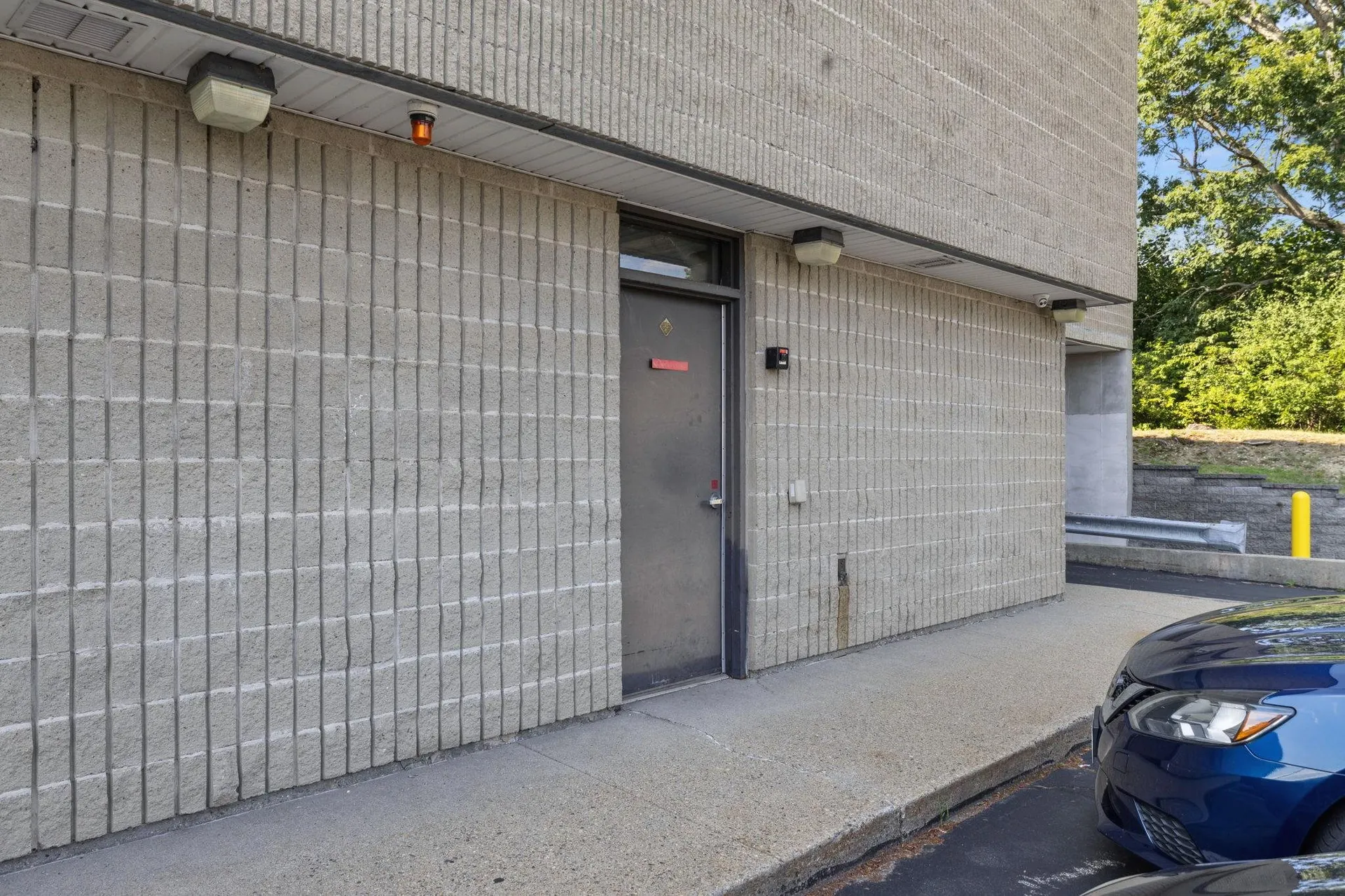 175 Amherst Street Nashua NH 03060