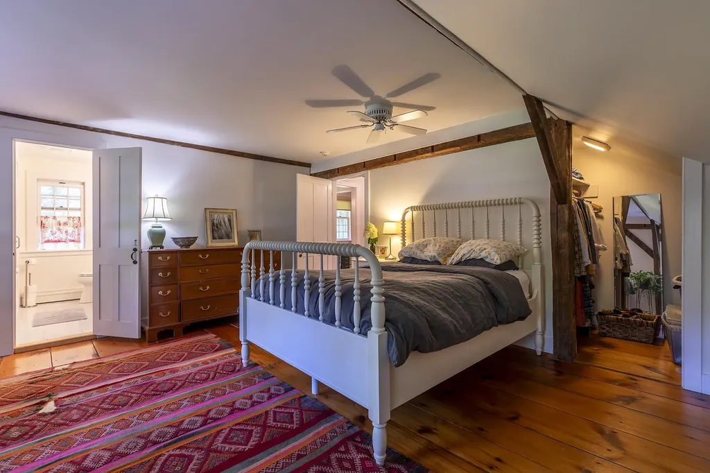 879 River Road Manchester VT 05255