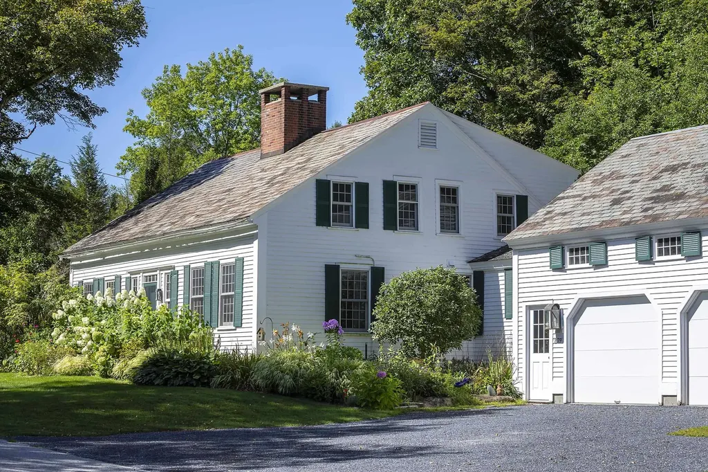 879 River Road Manchester VT 05255