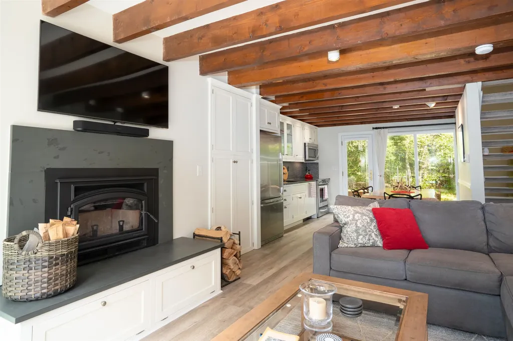 6 Moose Maple Road Winhall VT 05340