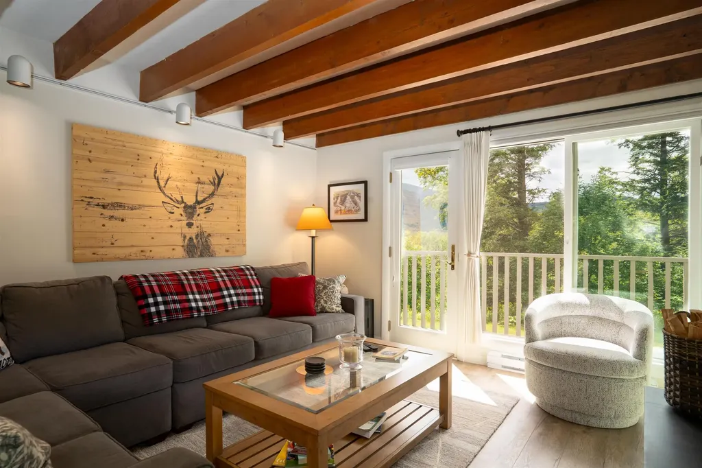 6 Moose Maple Road Winhall VT 05340