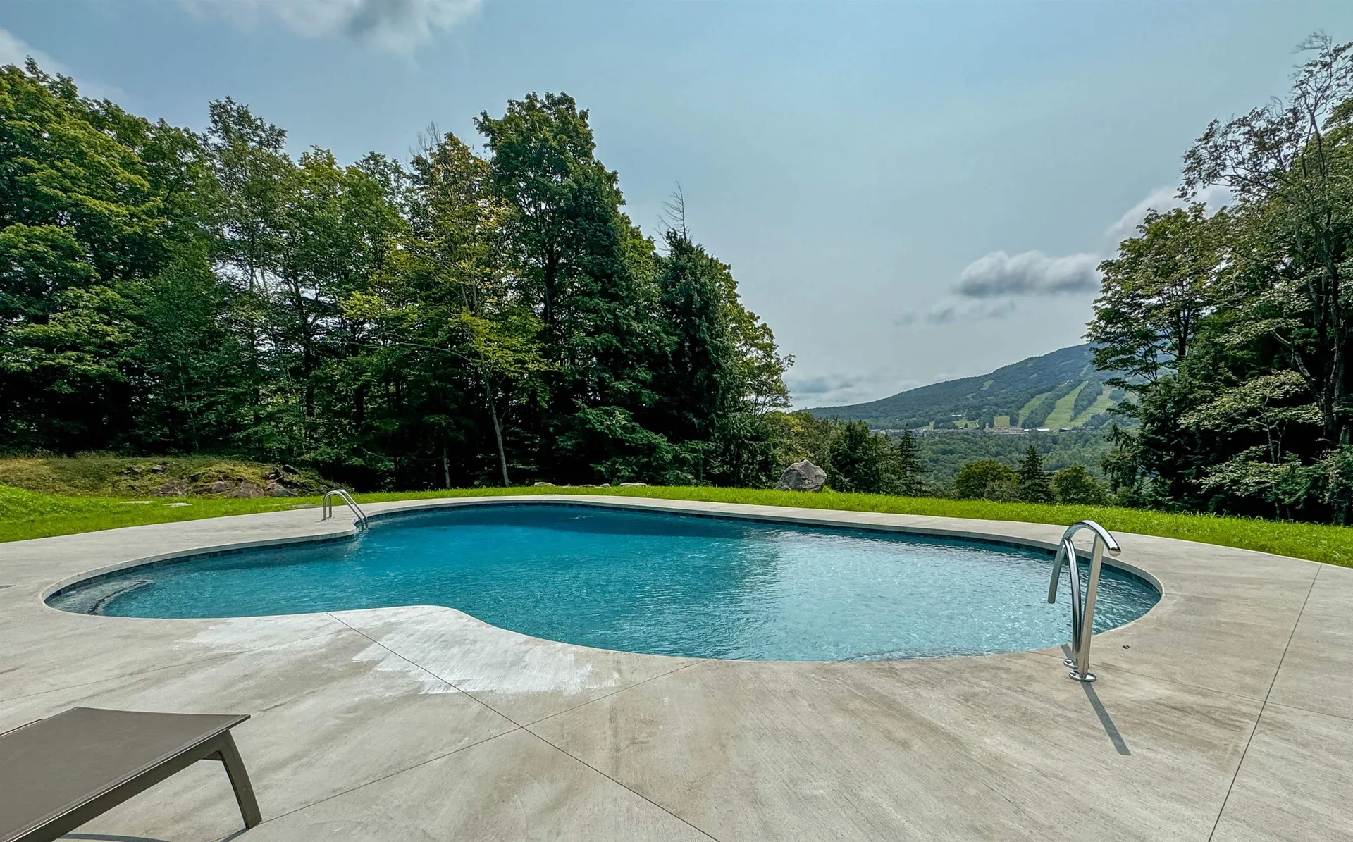 6 Moose Maple Road Winhall VT 05340