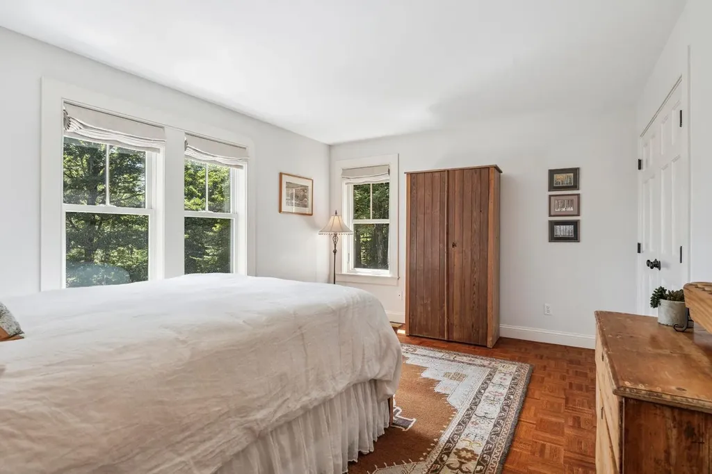 21 Pinnacle Point Waterbury VT 05676