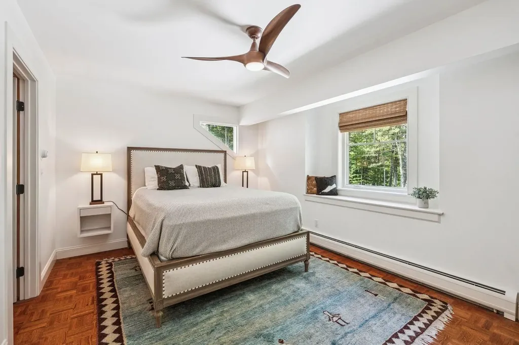 21 Pinnacle Point Waterbury VT 05676