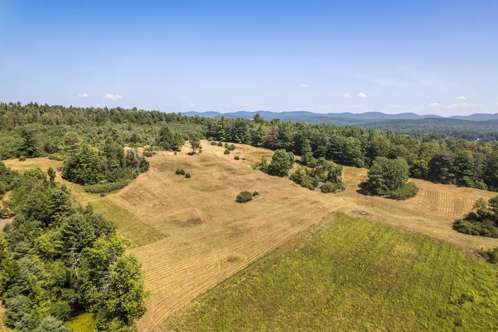 63 Avalon Beach Road Castleton VT 05735