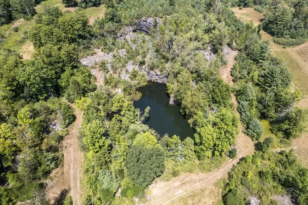 63 Avalon Beach Road Castleton VT 05735