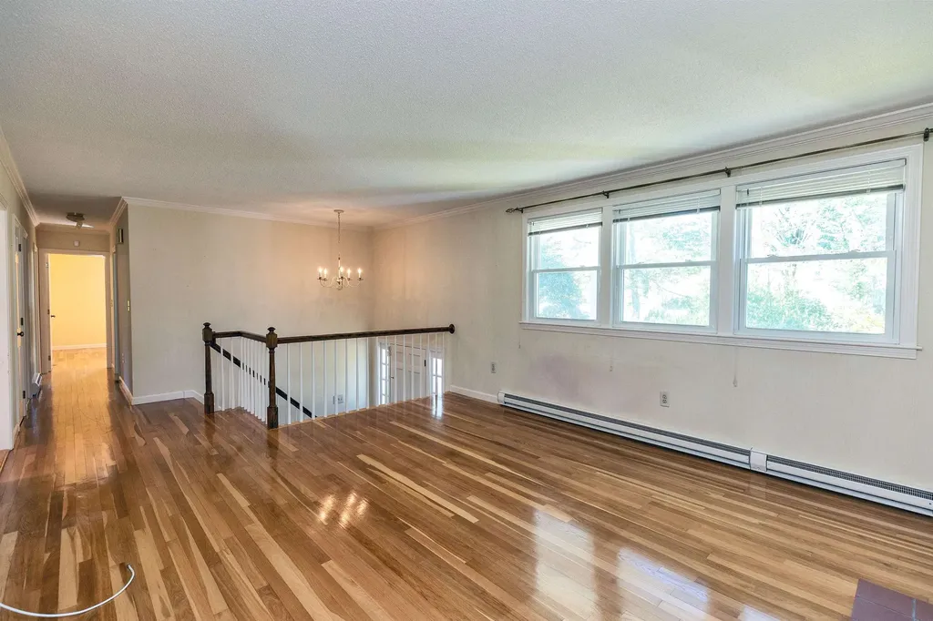 377 High Street Candia NH 03034