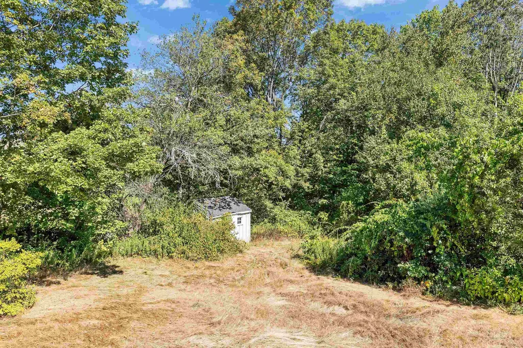 377 High Street Candia NH 03034