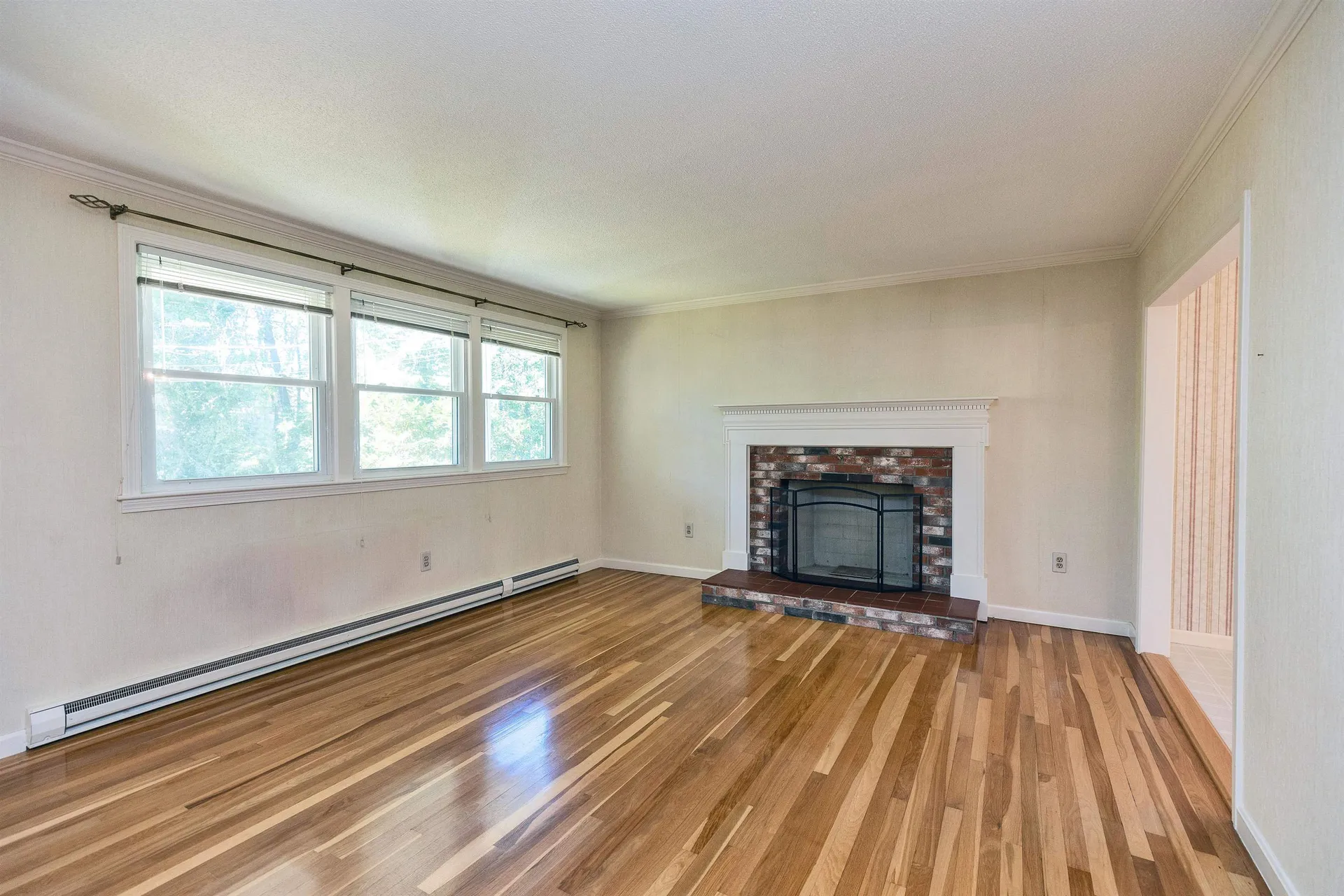 377 High Street Candia NH 03034