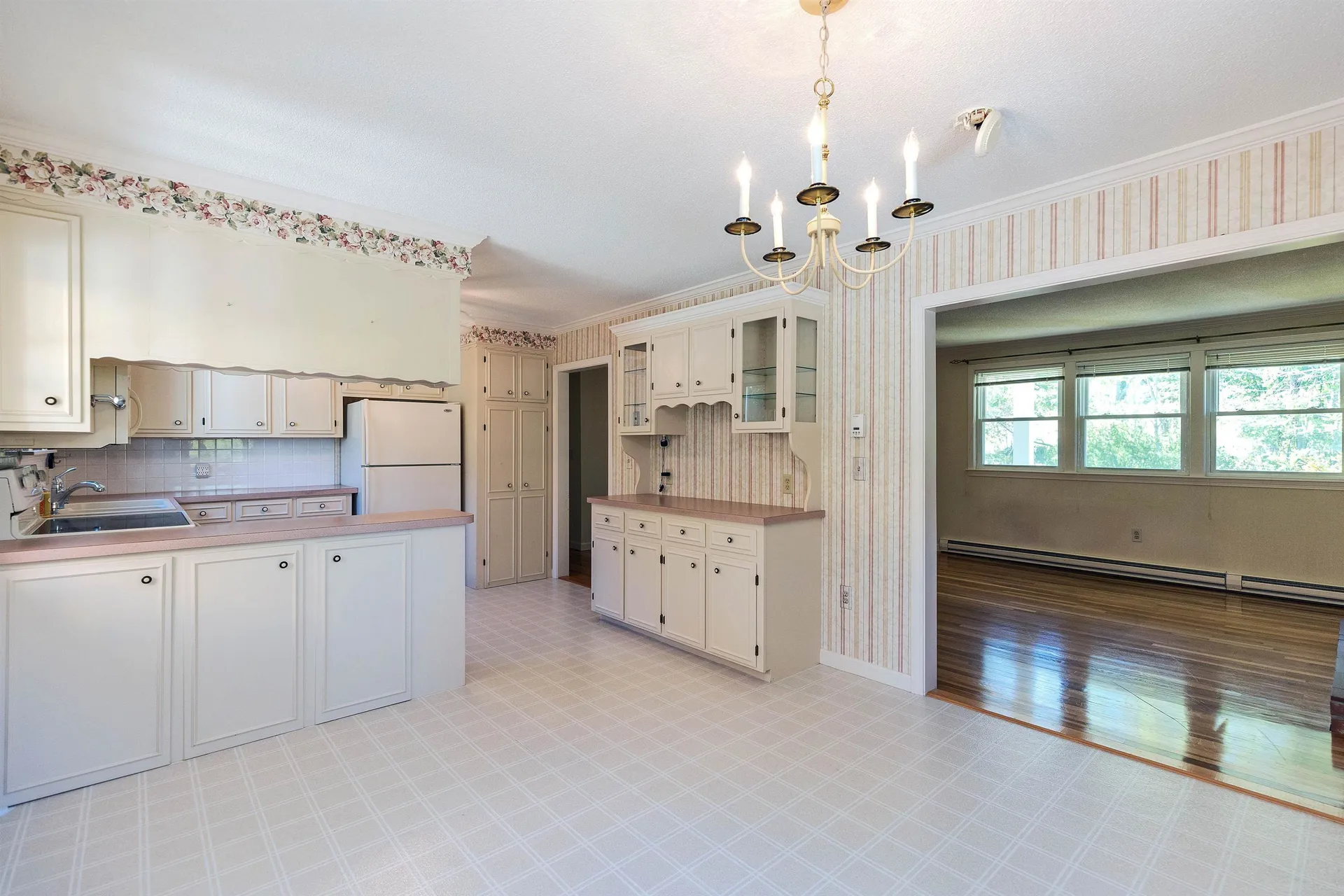 377 High Street Candia NH 03034