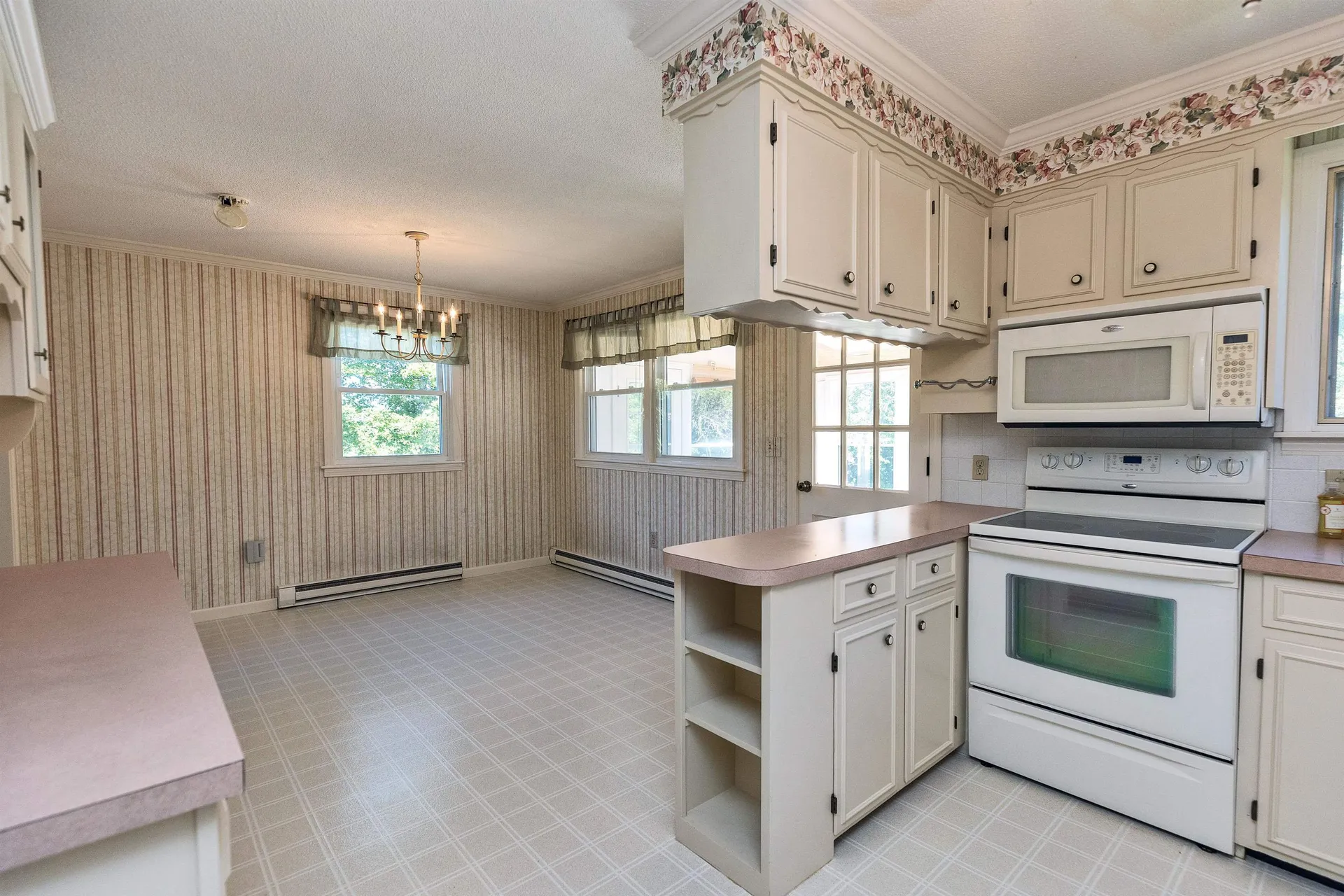 377 High Street Candia NH 03034