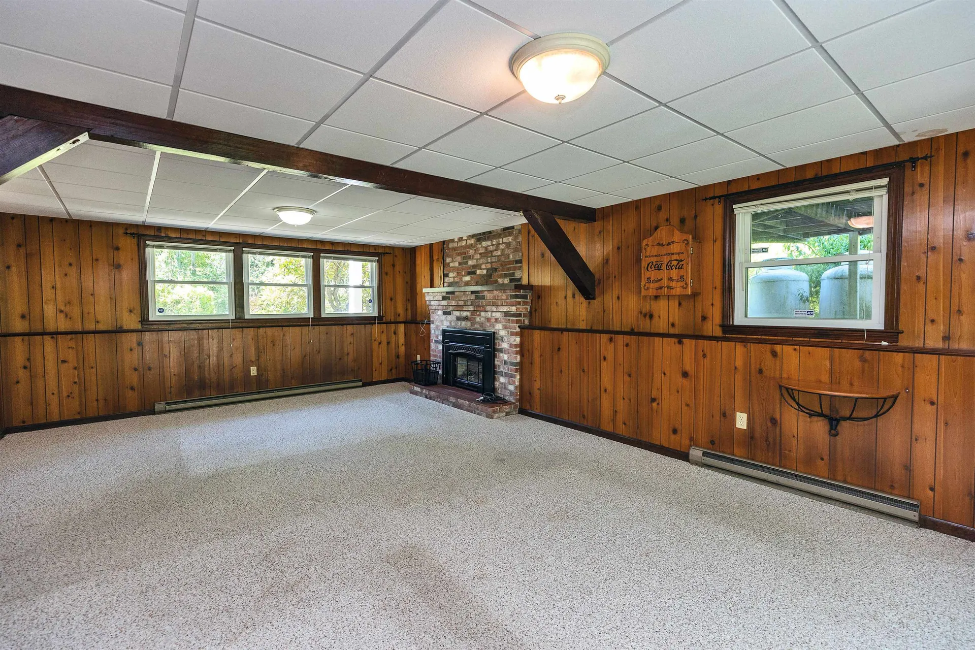377 High Street Candia NH 03034