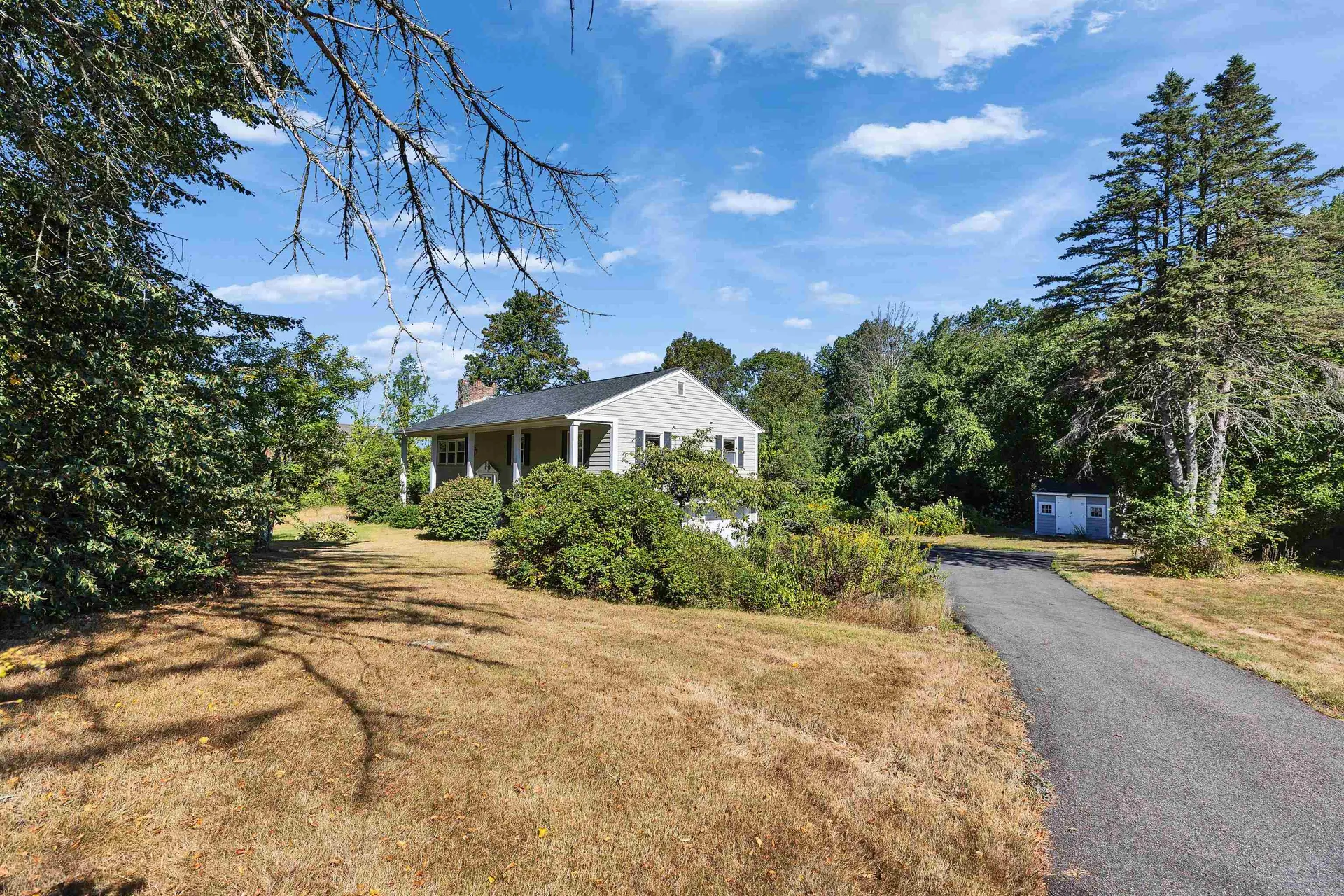 377 High Street Candia NH 03034