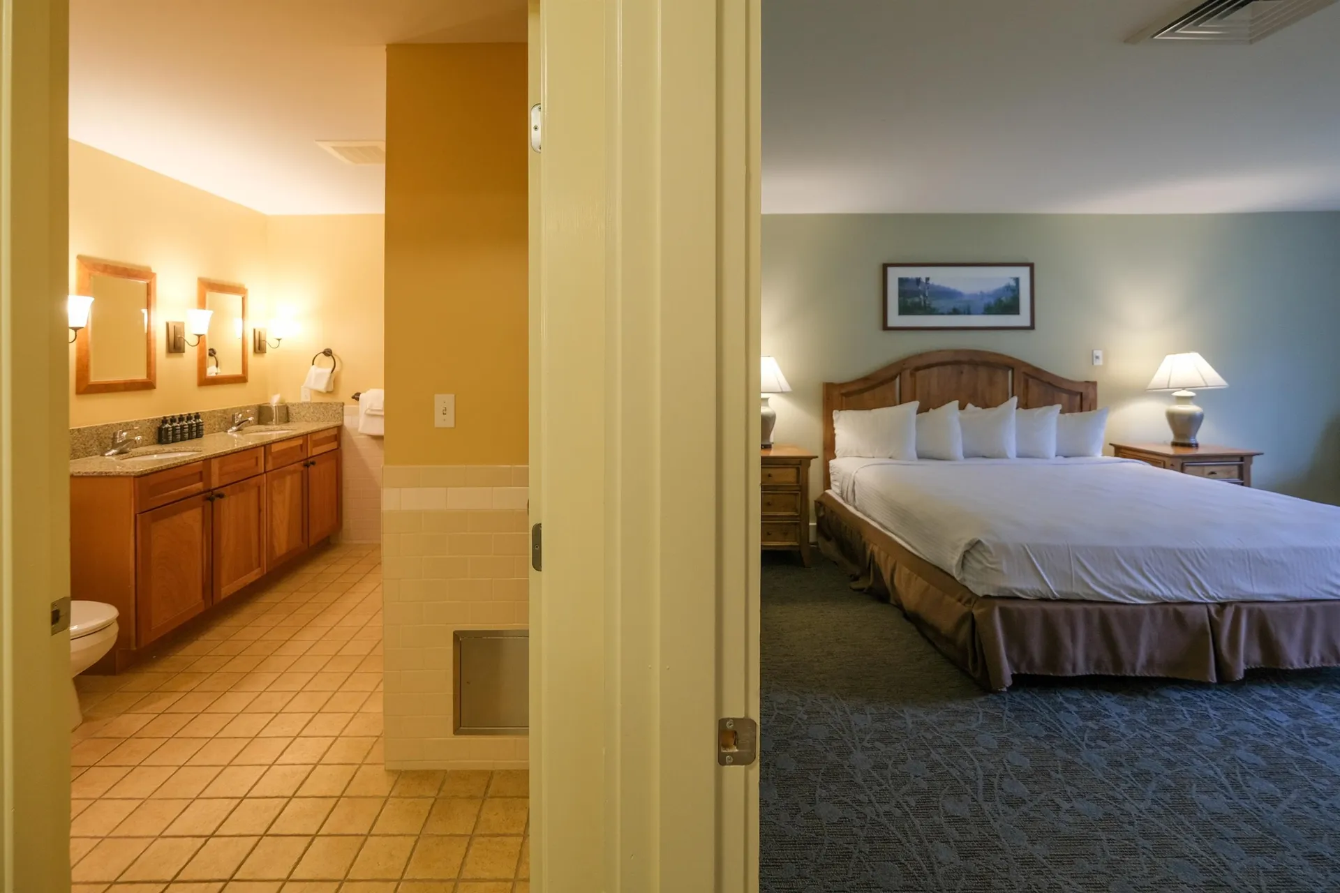 625/627 Q3 Jackson Gore Adams House Ludlow VT 05149