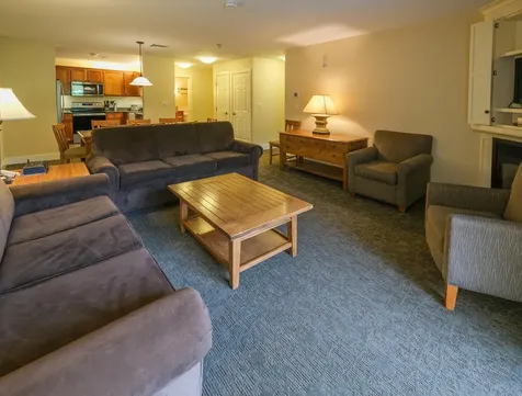 625/627 Q3 Jackson Gore Adams House Ludlow VT 05149