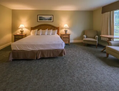 625/627 Q3 Jackson Gore Adams House Ludlow VT 05149