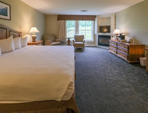 625/627 Q3 Jackson Gore Adams House Ludlow VT 05149