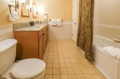 625/627 Q3 Jackson Gore Adams House Ludlow VT 05149