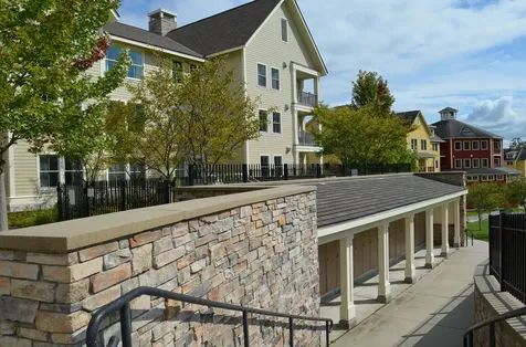 625/627 Q3 Jackson Gore Adams House Ludlow VT 05149