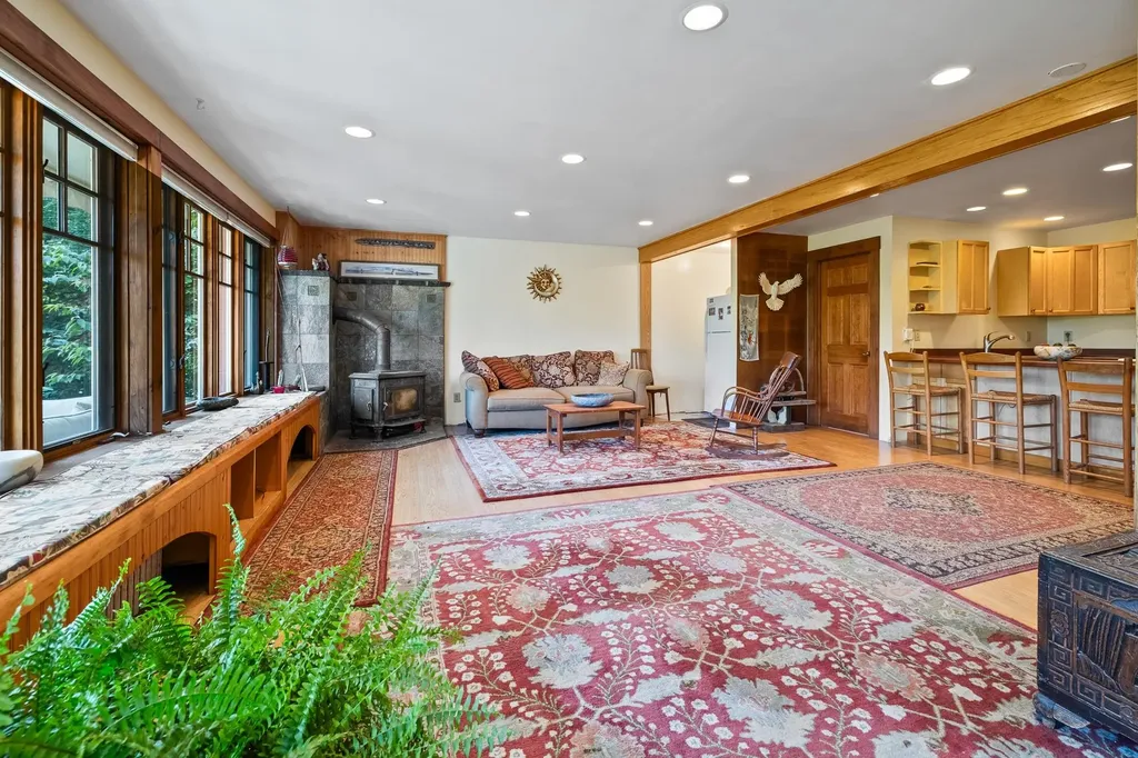 189 Chelsea-corinth Road Washington VT 05675