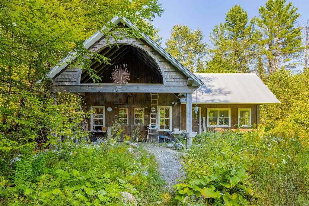 189 Chelsea-corinth Road Washington VT 05675