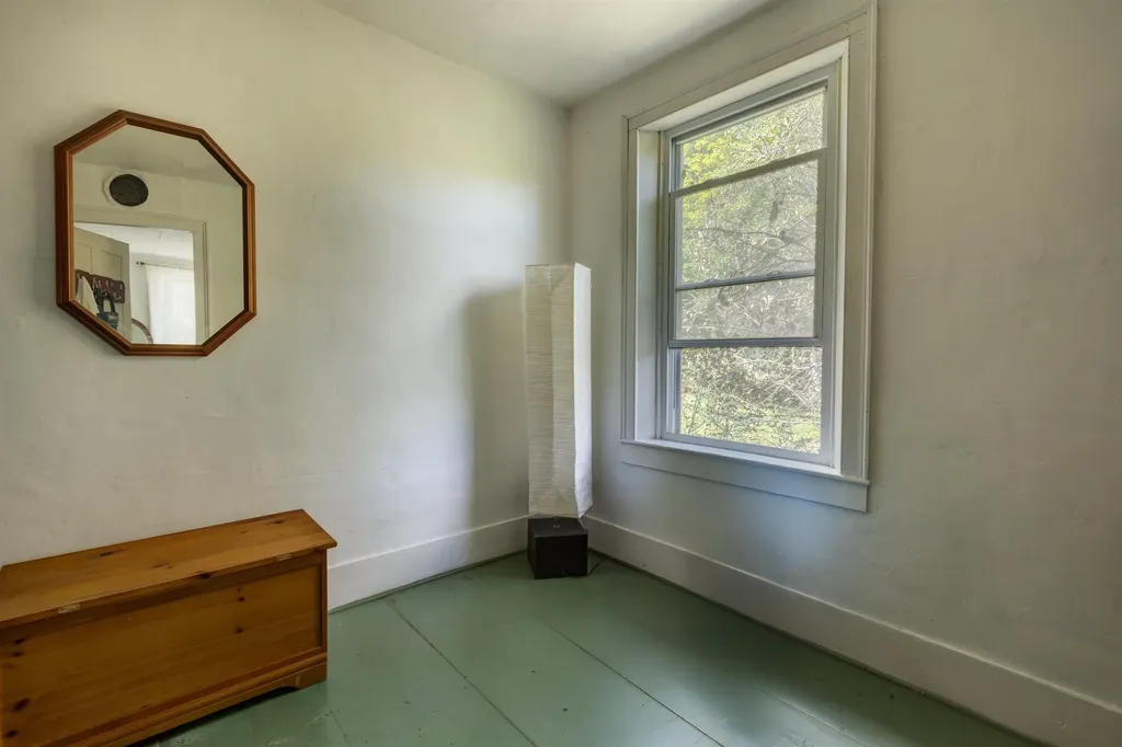 14 Barker Road Thetford VT 05058