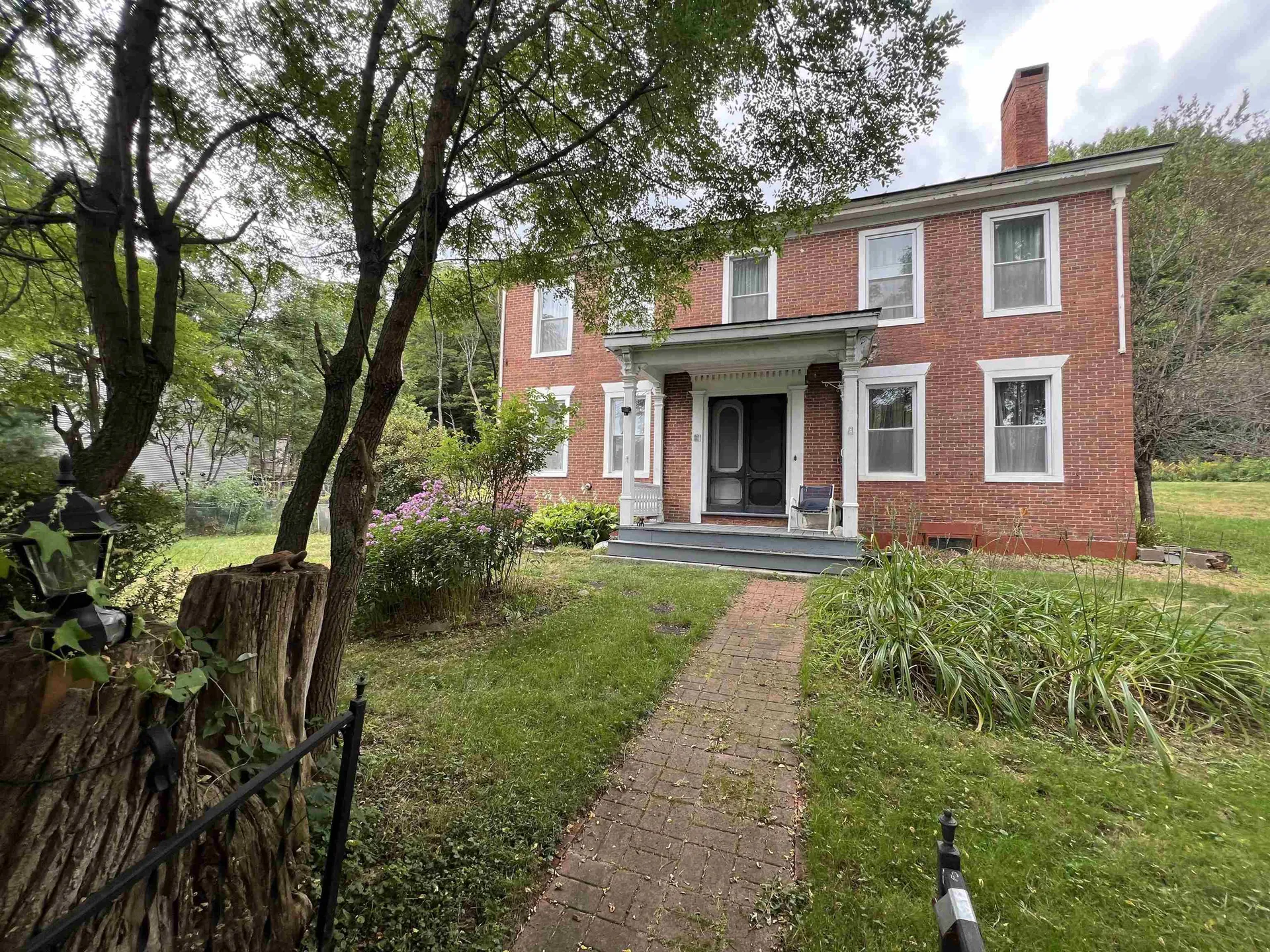 14 Barker Road Thetford VT 05058